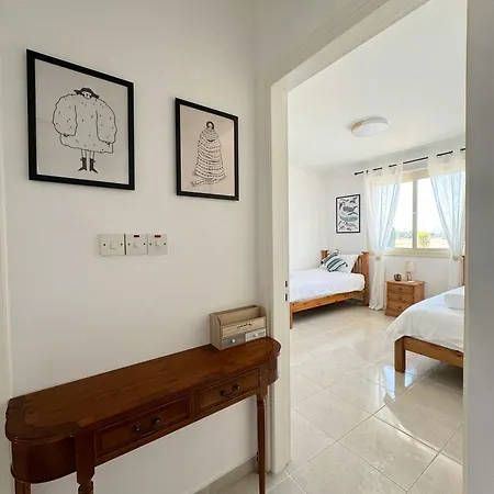 Apartmán Royal-seacrest Oasis, Pool-side *