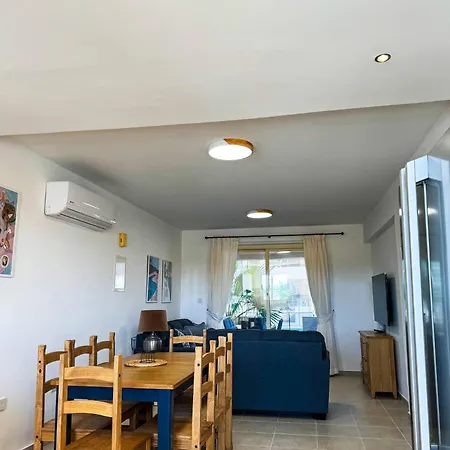 Appartamento Royal-seacrest Oasis, Pool-side Paphos
